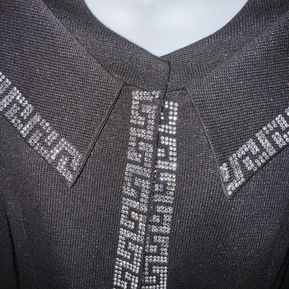 Donna Vinci Elegant Black Jacket with Greek Key Design - Picture 8 of 15